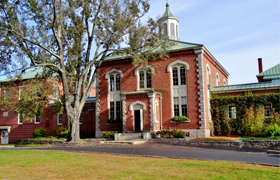 Fryeburg Academy 佛萊柏格學院